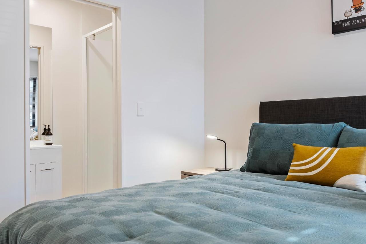 1 Bedroom City Base With Free Car Park Christchurch Eksteriør bilde