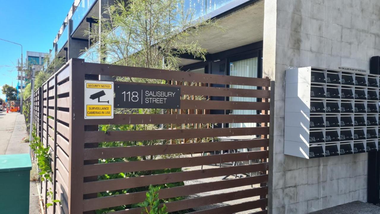 1 Bedroom City Base With Free Car Park Christchurch Eksteriør bilde